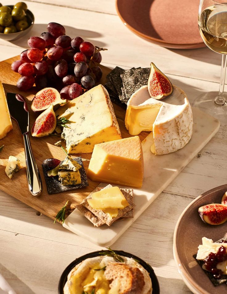 The Art of the French Cheese Board